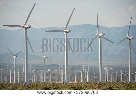 The Windmills Of Palm Springs In California - Travel Photography