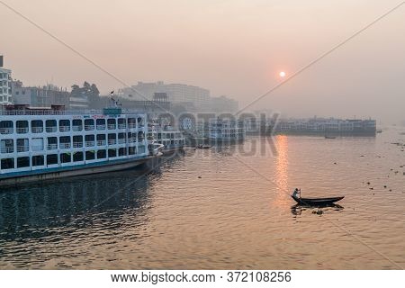 Dhaka, Bangladesh - November 20, 2016: Morning Misty View Of Boats At Buriganga River In Dhaka, Bang