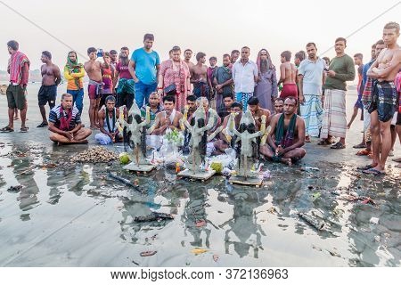 Dublar Char, Bangladesh - November 14, 2016: Hindu Devotees Praying Before Their Holy Dip During Ras