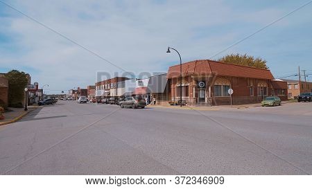 Beautiful Street View In The Small Town Of Stroud In Oklahoma - Oklahoma City-oklahoma - October 21,