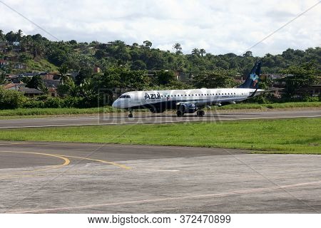 Ilheus, Bahia / Brazil - Ilheus, Bahia / Brazil - February 29, 2012: Embraer 190 Of Azul Linhas Aere