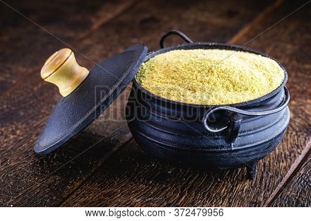 Cornmeal Is Fine Flour Made From Ground Corn. In Its Version Of Corn Flour, It Is Widely Used To Mak