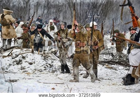 Leningrad Region, Russia - January 22, 2012: The German Gunners During The Second World War To Occup