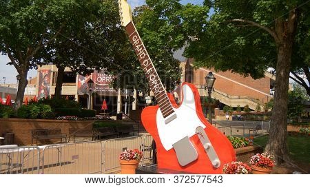 Huge Guitars At The Entry Of Grand Ole Opry In Nashville - Nashville, Usa - June 17, 2019