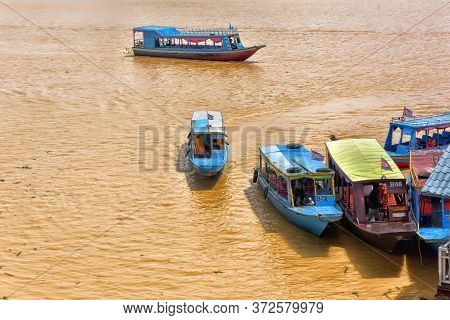 Lake Tonle Sap, Combodia - 28.06.2017: Chong Knies Village, Tonle Sap Lake, The Largest Freshwater L