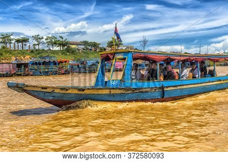 Lake Tonle Sap, Combodia - 28.06.2017: Chong Knies Village, Tonle Sap Lake, The Largest Freshwater L