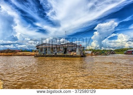 Lake Tonle Sap, Combodia - 28.06.2017: Chong Knies Village, Tonle Sap Lake, The Largest Freshwater L
