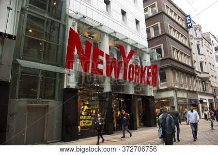 German People And Foreigner Travelers Travel Visit And Shopping In Department Store And Mall On West
