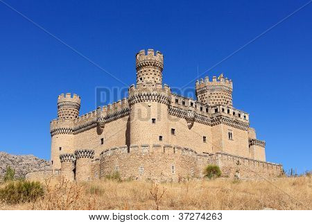 Vecchio castello di Manzanares el Real vicino a Madrid, Spagna