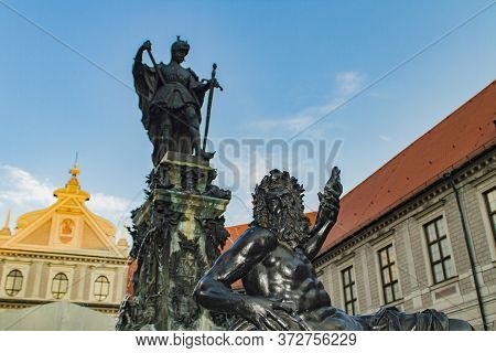 Wittelsbach Fountain With Duke Otto I In Munich, Germany. Fountain Was Made By Hubert Gerhard & Hans