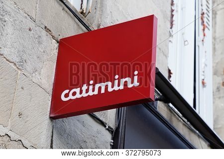 Bordeaux , Aquitaine / France - 02 02 2020 : Catimini Store Sign Logo Shop Clothing Children Trendy 
