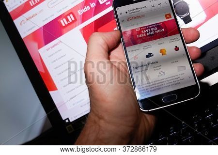 Bordeaux , Aquitaine / France - 11 15 2019 : Alibaba Logo On Screen Smartphone Computer World Bigges