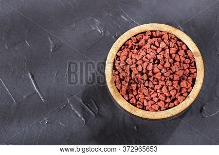 Bixa Orellana - Organic Annatto Seeds. Text Space