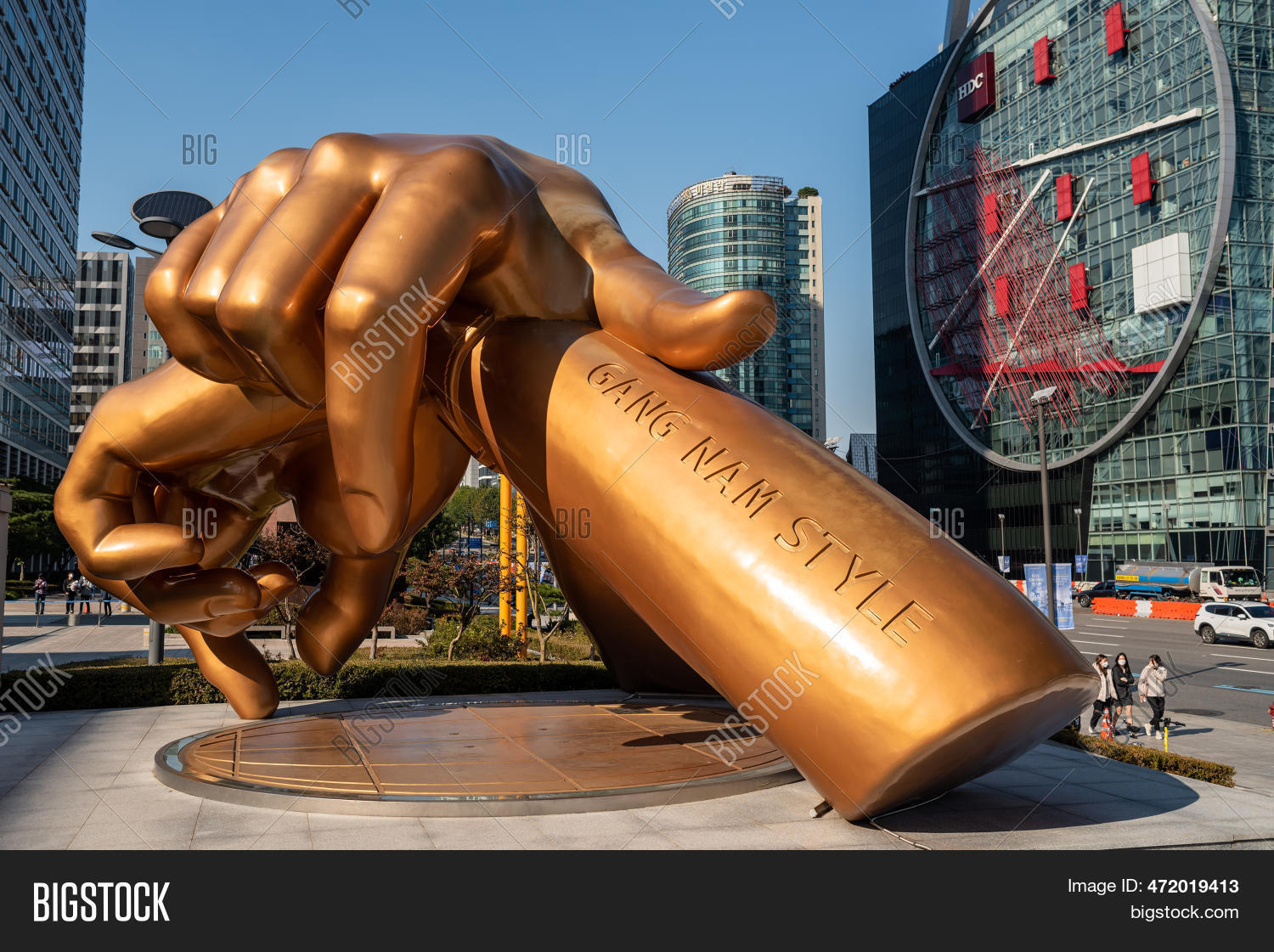 Statue Gangnam Style Image & Photo (Free Trial) Bigstock