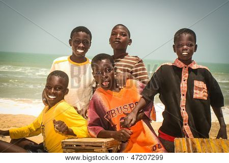 Smilende børn i Senegal, Afrika