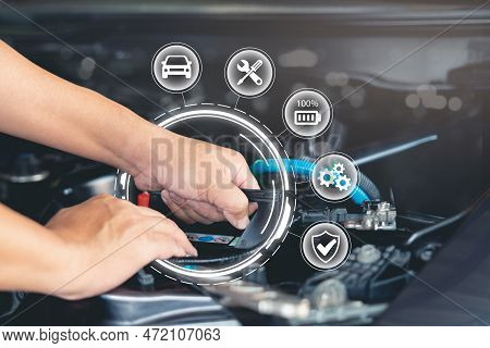 Car Service Technology,customer Satisfaction Guarantee On Virtual Screens Concept, Employees Check T
