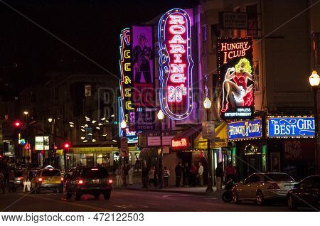 San Francisco,united States.07-28-2011.streets At Night With Neonlight At Big Al's Roaring Twentiesc