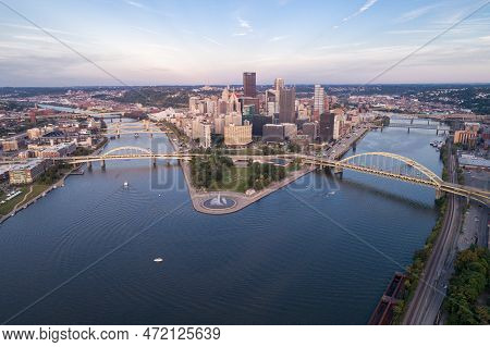 Pittsburgh, Pennsylvania - September 29, 2019: Aerial View Of Pittsburgh, Pennsylvania. Business Dis