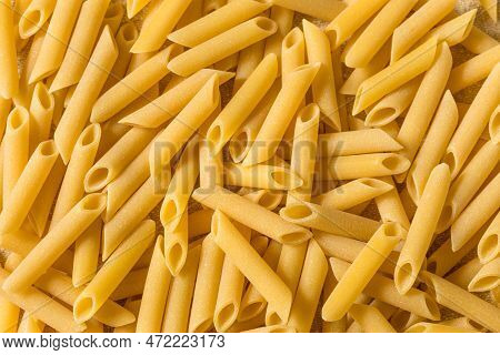Raw Dry Mostaccioli Penne Lisce Pasta