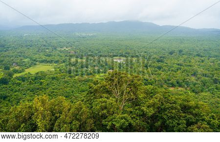 Nature And Beautiful View Of Sri Lank Landscape . High Quality Photo