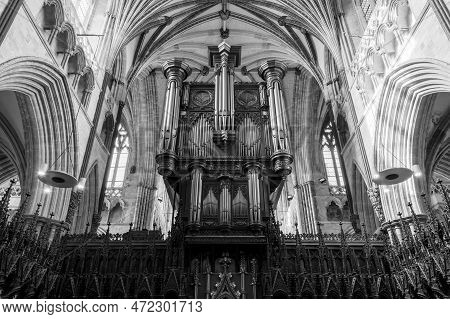 Exeter.devon.united Kingdom.february 19th 2020.photo Of Organ In The Quire Inside Exeter Cathedral