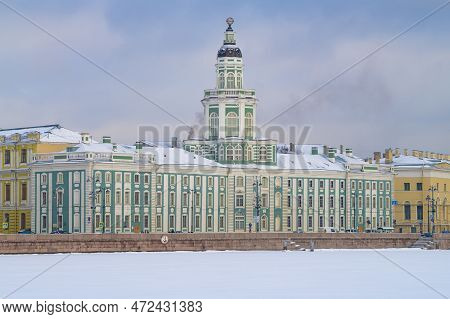 Saint Petersburg, Russia - March 06, 2023: Ancient Building Of The Kunstkamera On A March Cloudy Day