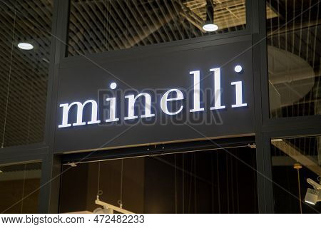 Bordeaux , Aquitaine  France - 02 25 2023 : Minelli Sign Shop Logo And Brand Text Facade Of Store Ch