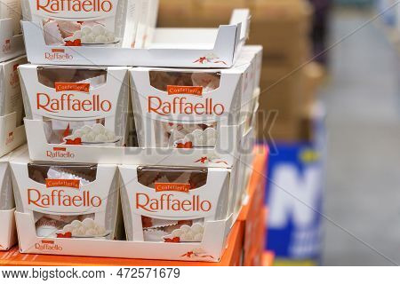 Tyumen, Russia-january 26, 2023: Raffaello Box Sale In Hypermarket. Raffaello Is A Spherical Coconut
