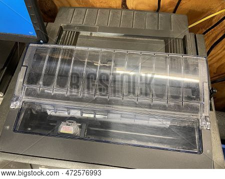 Grovetown, Ga Usa - 03 12 23: Grocery Store Old Oki Microline 420 Printer For Dsd