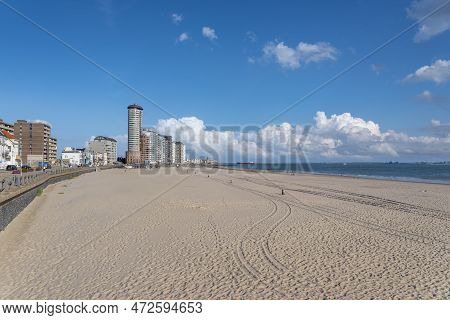 Beach And Cityscape Of Vlissingen. Provinz Zeeland In The Netherlands