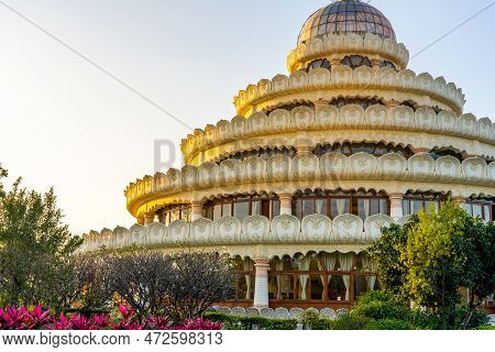 Bangalore, India - 09.01.2023: Close Up Of A Beautiful Roof Architecture Of The Art Of Living Ashram