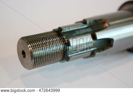 The New Splined Shaft For Cnc Machining Lathe In The Shop.
