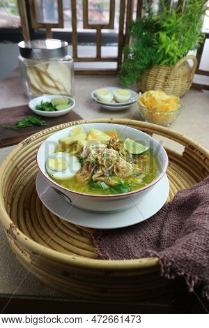 Chicken Soup With Boiled Eggs And Sliced ​​chicken Meat