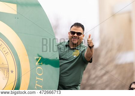 Laredo, Texas, Usa - February 19, 2022: The Anheuser-busch Washington's Birthday Parade, Float Carry