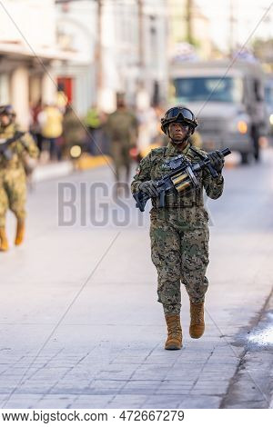 Matamoros, Tamaulipas, Mexico - September 16, 2022: Desfile 16 De Septiembre, Female Mexican Navy  M