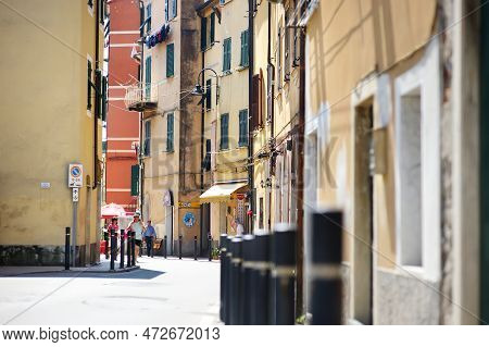 San Terenzo, Italy - May 2011: Narrow Medieval Streets Of Picturesque San Terenzo Village. Gulf Of L