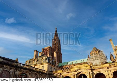 The Beautiful Cathedral Of Notre-dame Building Stands Proud, A Symbol Of The Citys History And Past.
