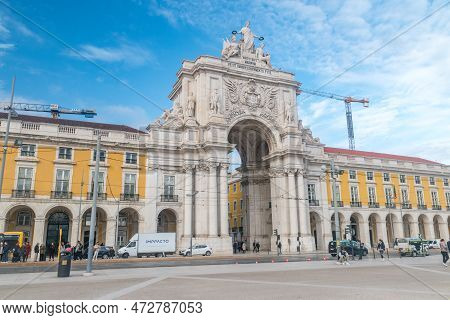 Lisbon, Portugal - December 5, 2022: Famoust Rua Augusta Arch (portuguese: Arco Da Rua Augusta).