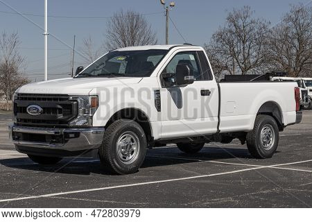 Indianapolis - Circa March 2023: Ford Super Duty F-250 Supercab Display. Ford Offers The Super Duty 