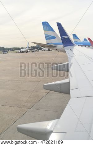 Buenos Aires, Argentina, November 18, 2022: View From A Window Over The Wing Of A Boeing 737-700 Jet