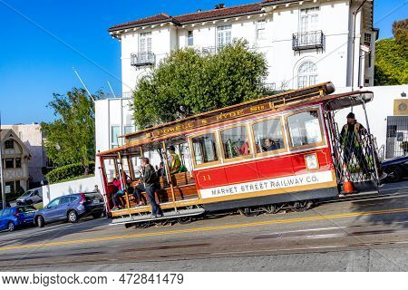 View To Hilly Skyline Of San Francisco, Usa
