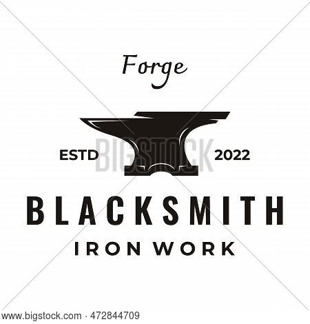 Blacksmith Anvil Job Logo Vintage. With Hammer And Horseshoe Isolated Background.logo For Industry.