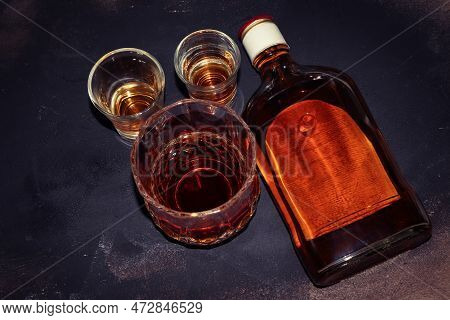 Red Strong Alcohol Drinks, Hard Liquors, Spirits And Distillates Iset In Glasses