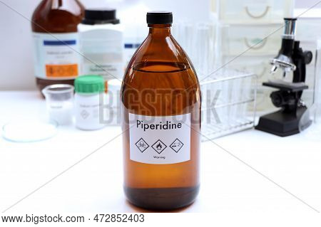Piperidine In Glass, Chemical In The Laboratory And Industry, Dangerous Chemical Or Raw Materials Fo