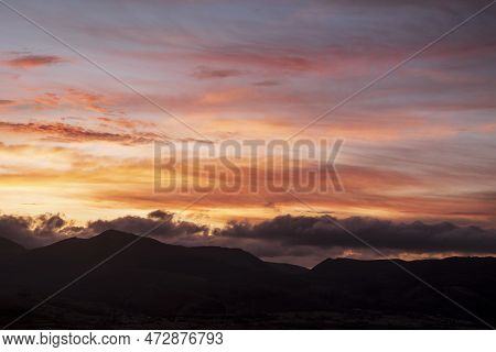 Absolutely Stunning Landscape Image Of View Across Derwentwater From Latrigg Fell In Lake District D