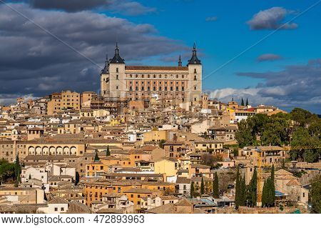 Toledo, Spain - Nov 30, 2022: Old City With Its Alcazar, Royal Palace Over The Tagus River Sinuosity