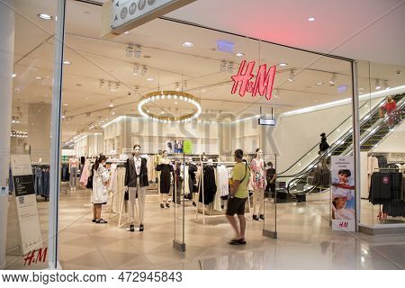 Bangkok, Thailand- 12 Feb, 2023: H&m Fashion Retail Store In Siam Paragon, Bangkok. H&m Group Is A M