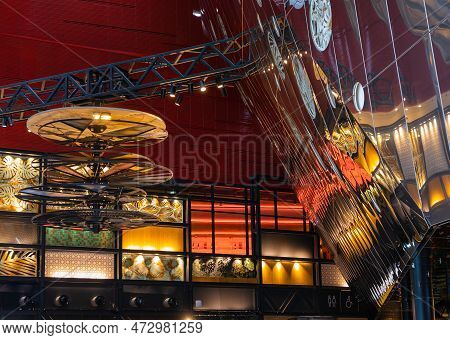 Frankfurt Am Main, Germany - January 29, 2023: The Myzeil Is A Modern Shopping Mall With Very Intere