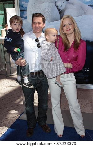 Marisa Coughlan and Stephen Wallack with children at the Los Angeles Premiere of 