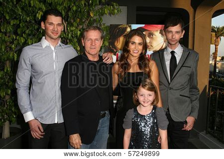 Vlad Yudin, William Sadler, Nikki Reed, DJ Qualls, Quinn McColgan at the 